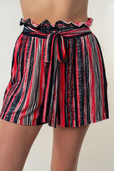 Striped shorts with pockets