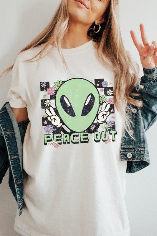 Peace Out Alien Retro Graphic Tee - Rebel K Collective