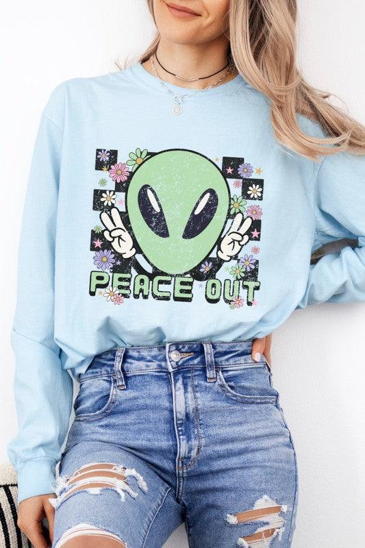 Peace Out Alien Retro Graphic Tee - Rebel K Collective