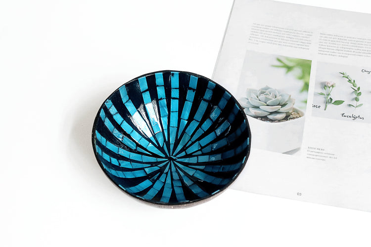 Decorative Shell Storage Bowl