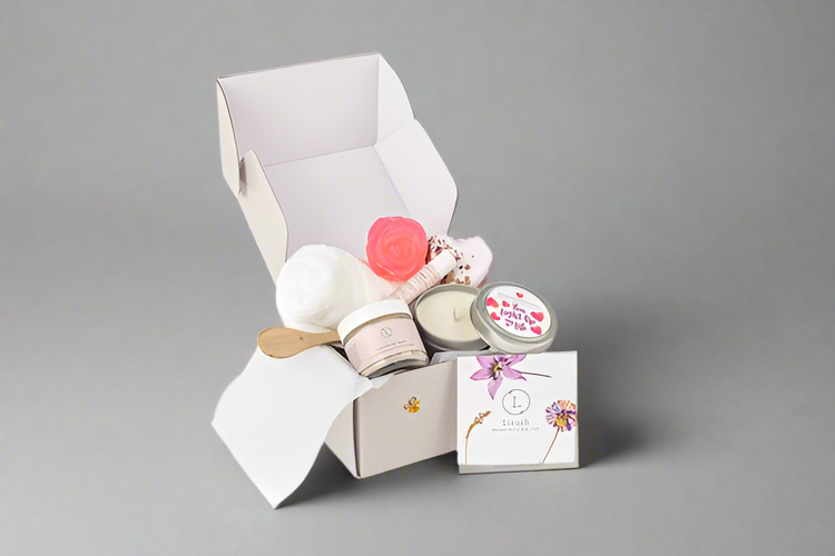 LOVE Natural Skincare Gift Box