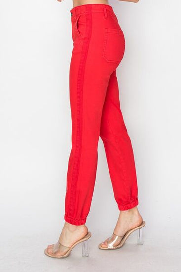 Comfortable high-rise jeans