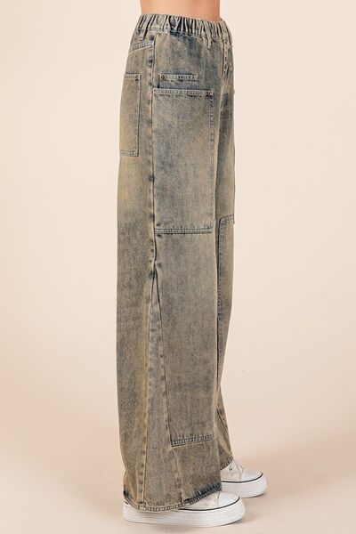 High-waisted wide leg jeans