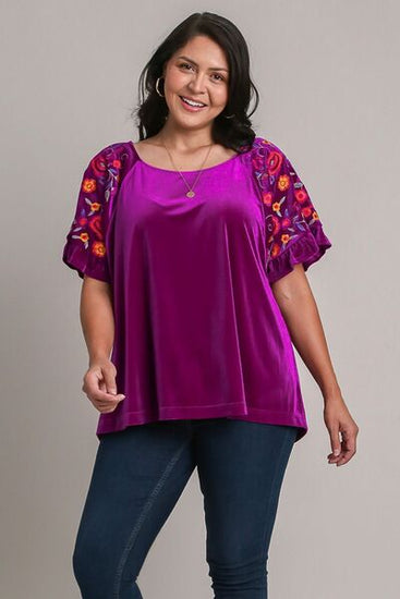 Women's embroidered velvet top