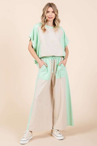 Trendy high-waisted wide leg pants