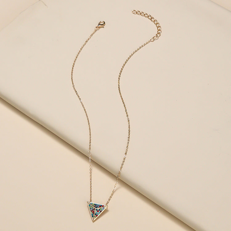 Simple And Generous Triangle Necklace With Flashing Diamonds And Colored Gemstones