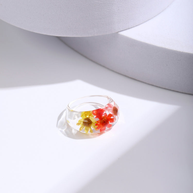 Fashion Popular Resin Dried Flower Ring