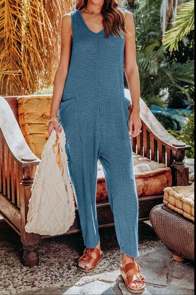 Versatile jumpsuit for women