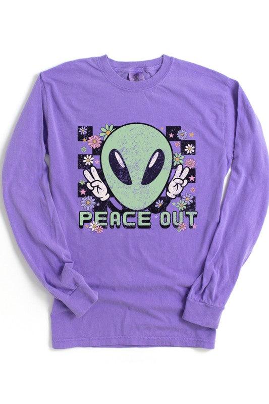 Peace Out Alien Retro Graphic Tee - Rebel K Collective