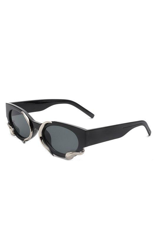 Women Round Snake Design Cat Eye Sunglasses - Rebel K Collective